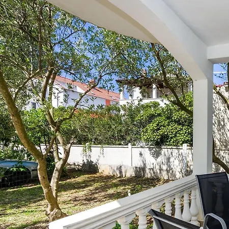 Apartamento With Parking Space Nin, Zadar - 5857