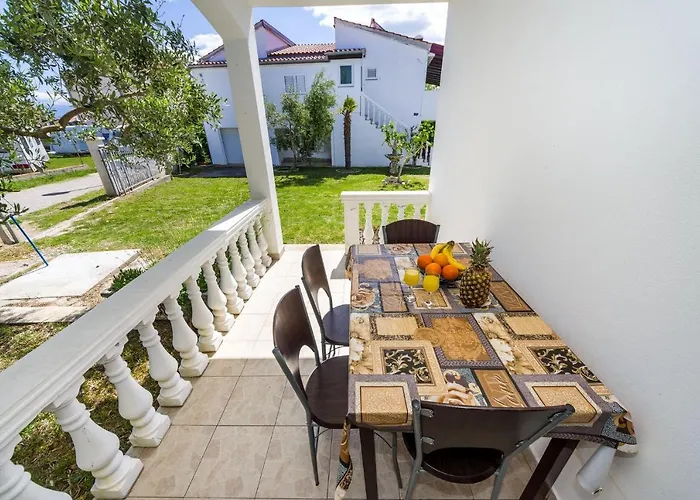 Apartments With Parking Space Nin, Zadar - 5857 Apartment