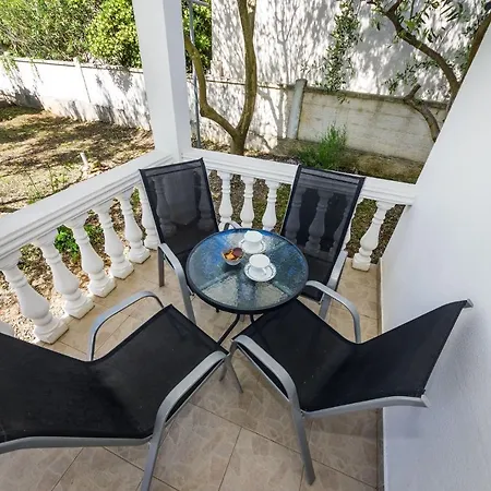 Apartments With Parking Space Nin, Zadar - 5857 Nin